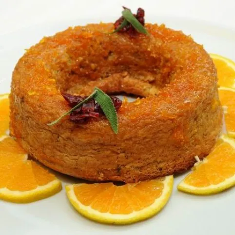 Mogyorótorta fűszeres narancssziruppal recept