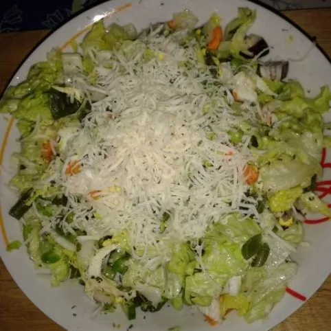 Zöldfűszeres light saláta recept