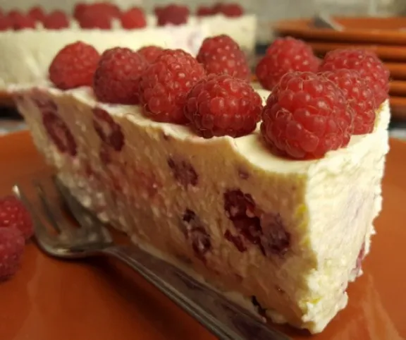 Málnás-mascarponés torta recept