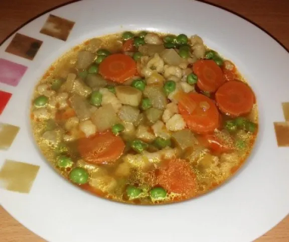 Borsóleves galuskával recept