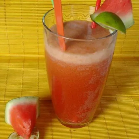 Limerol - Aperol görögdinnyével recept