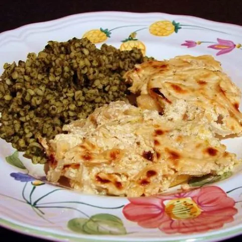 Tejszínes hal spenótos bulgurral recept