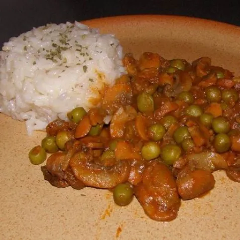 Zöldborsós gombapörkölt  recept