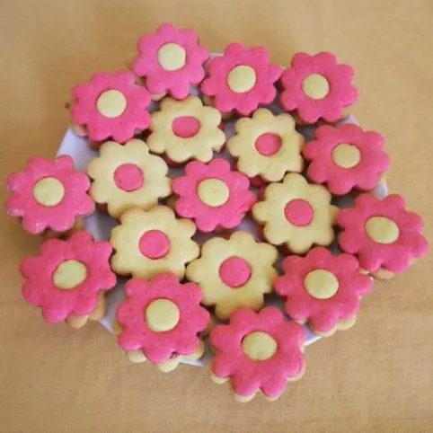 Színes linzer recept