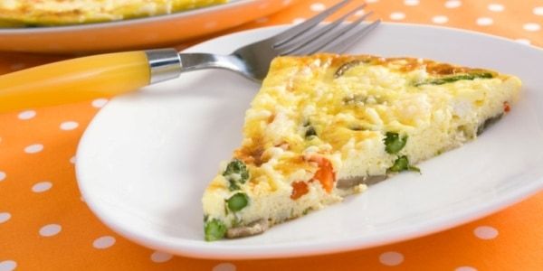 Frittata tortaformában sütve