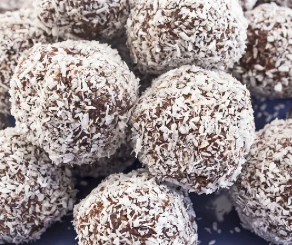 Mogyorós kókuszgolyó sárgabaracklekvárral recept