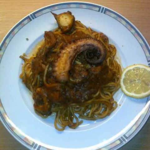 Polipos spagetti recept