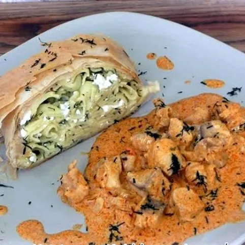 Harcsapaprikás túrós csuszás rétessel recept