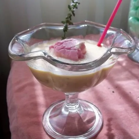 Fehérboros sárgadinnyeleves fagylalttal recept