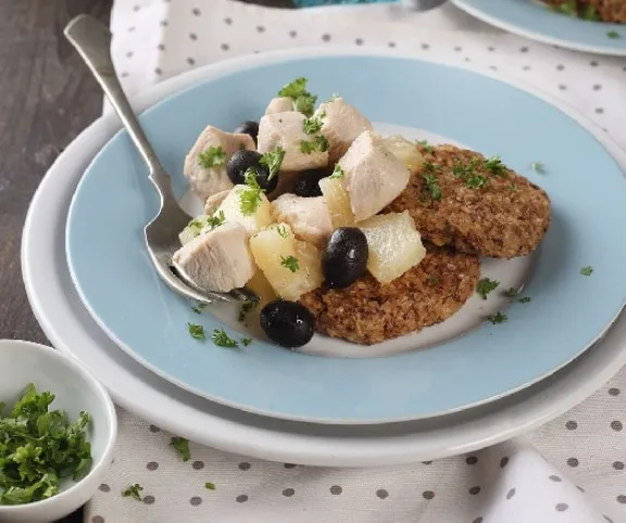 Joghurtos-ananászos csirke hajdinafasírttal  recept
