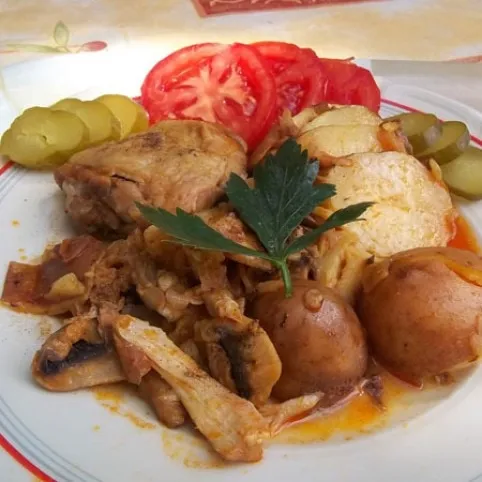 Csirkecomb gombás raguval recept