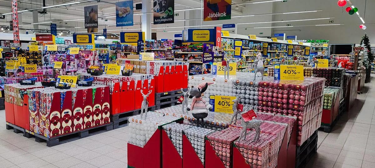 A Tesco az alacsony árakat különleges ünnepi termékeire is kiterjesztette /Fotó: Tesco Magyarország