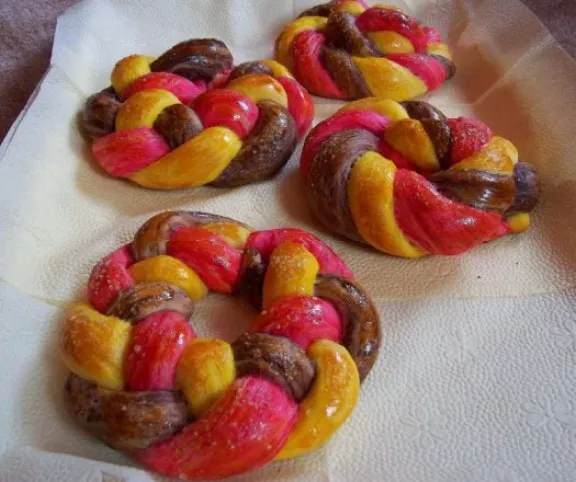 Színes kalácskák recept