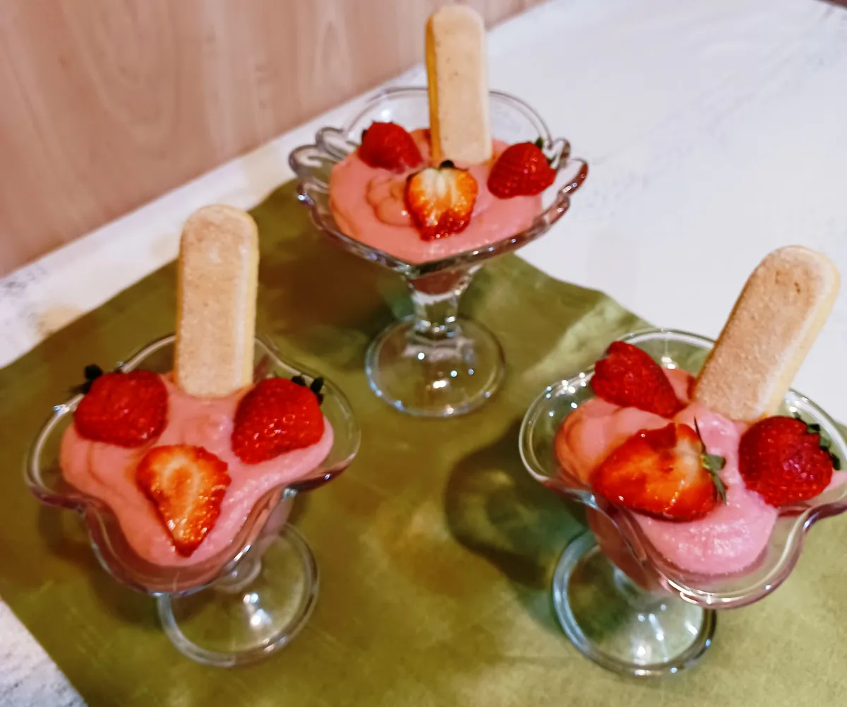 Fehér csokis eperkrém recept