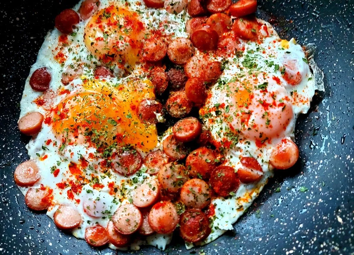 Virslis tükörtojás recept