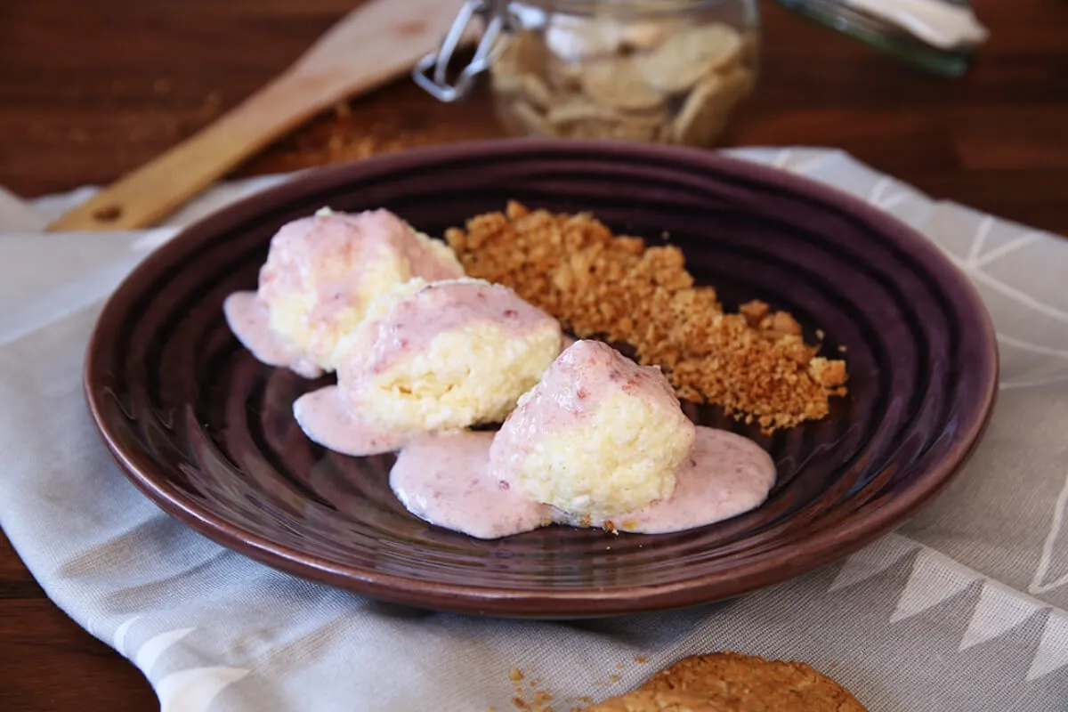 Túrógombóc zsemlemorzsa nélkül recept