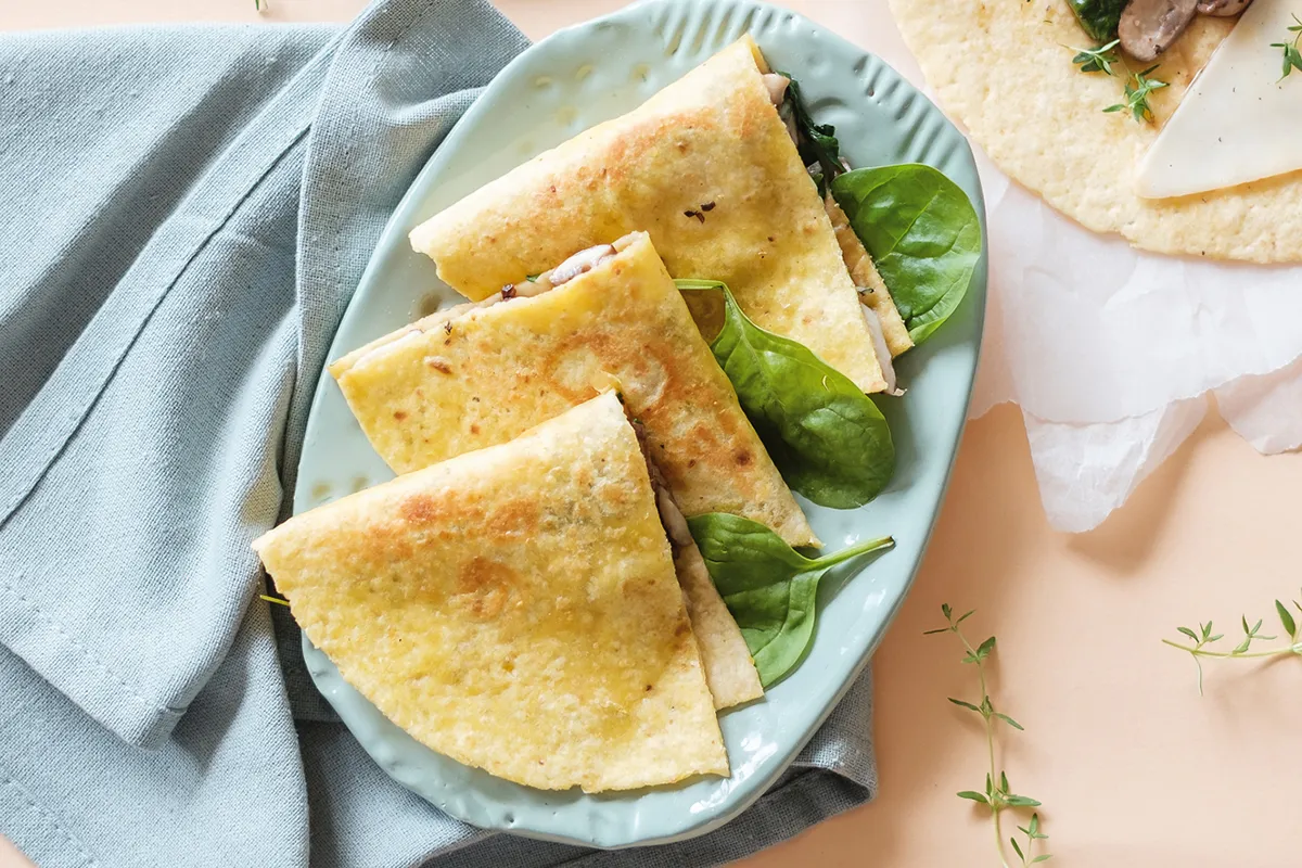 Spenótos-gombás quesadilla recept