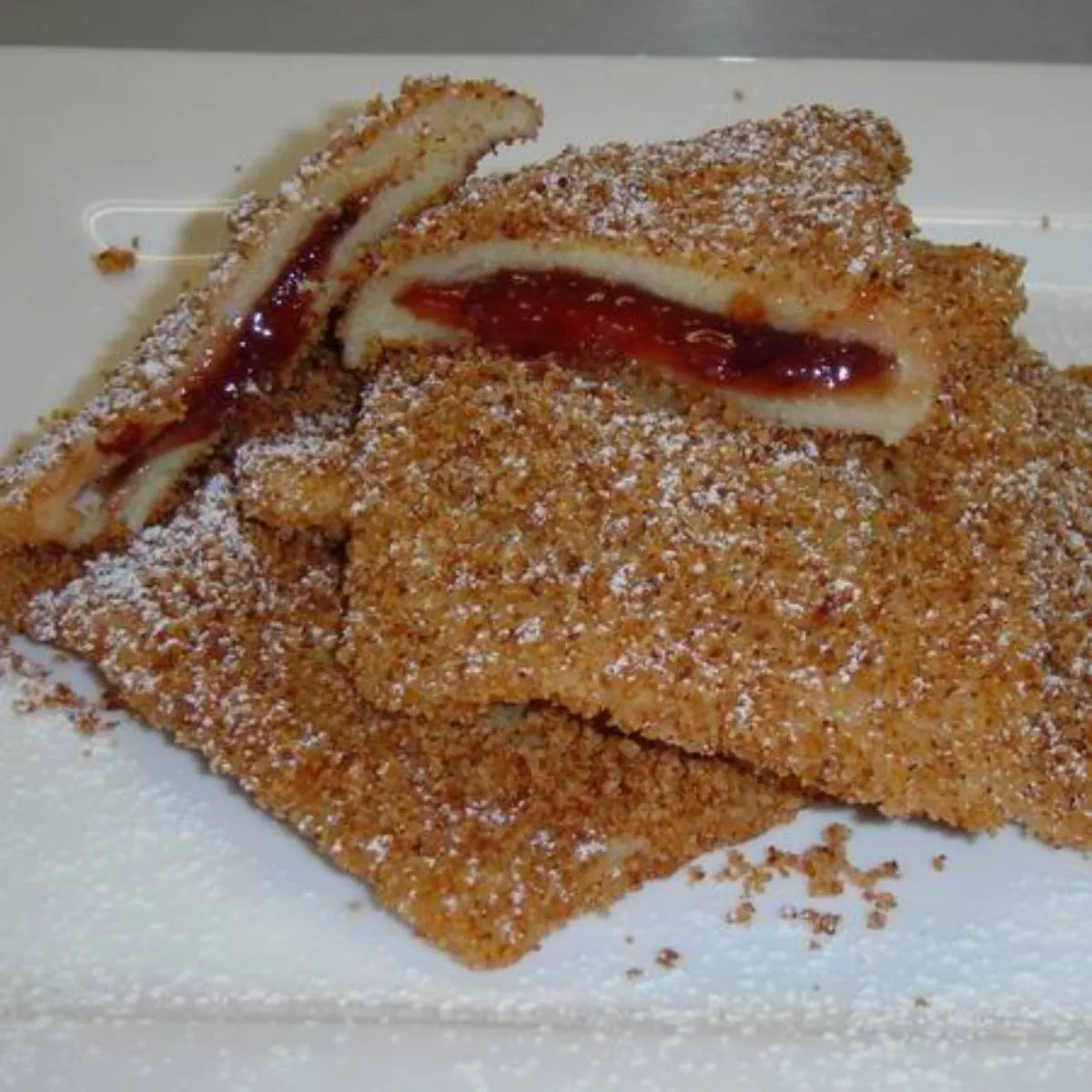 Barátfüle (lekváros derelye) recept