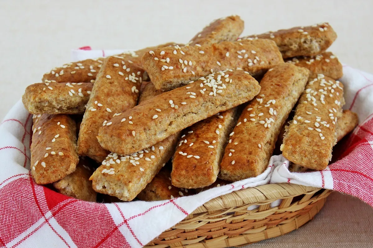 Teljes kiőrlésű sajtos rúd recept