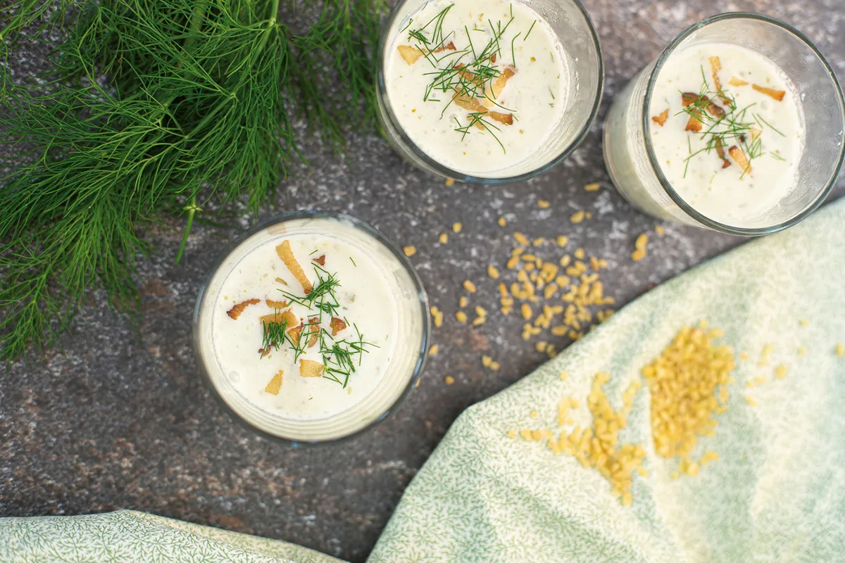 Kovászosuborka-leves bulgurral recept