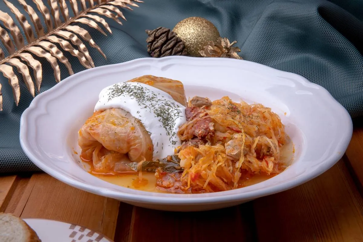 Töltött káposzta sok hússal, ahogy Gáspár Bea készíti recept