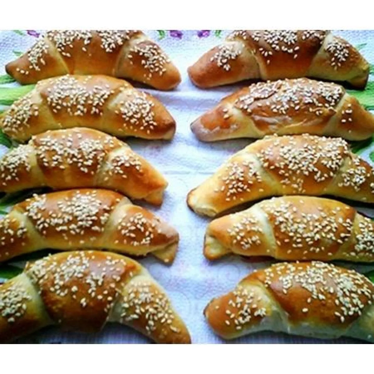 Sonkás-krémsajtos kiflik recept