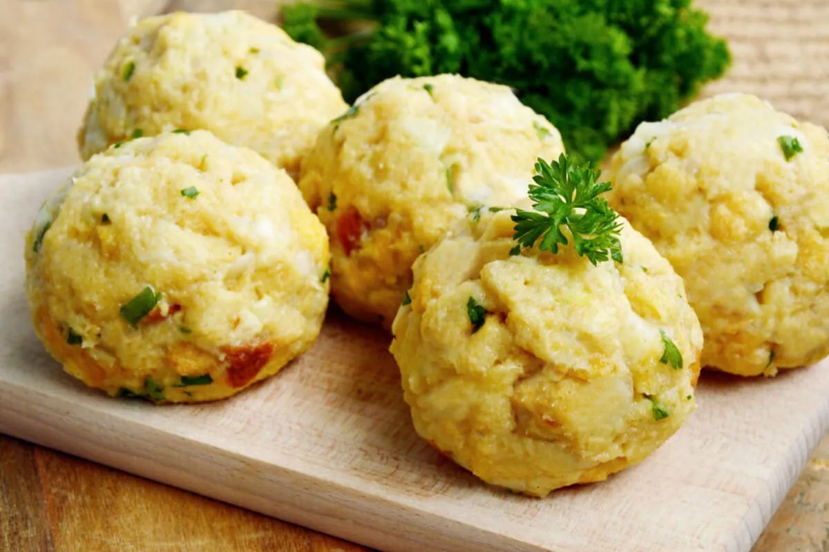 Zsemlegombóc recept