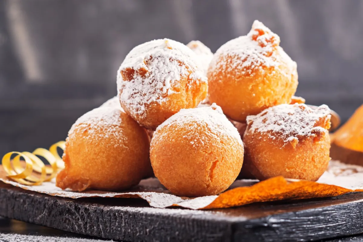 Olasz karneváli sütemény (Castagnole fritte) recept