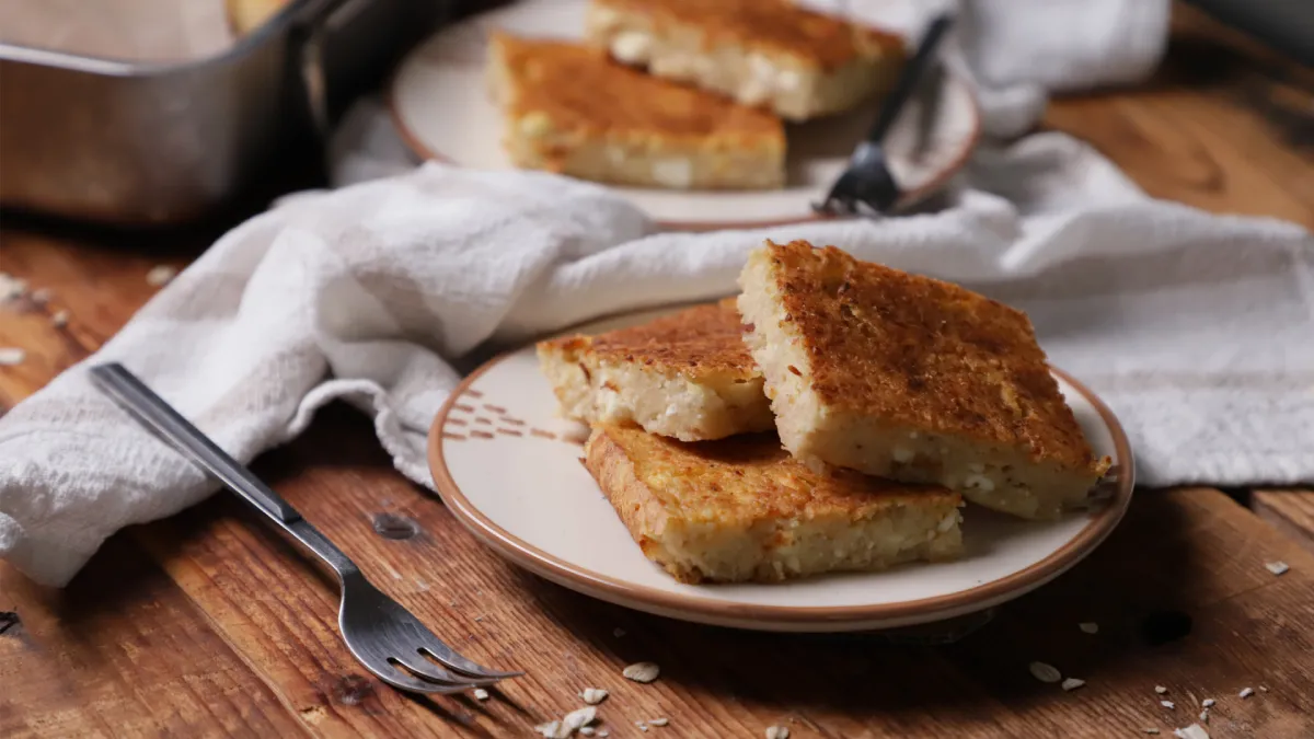 Zabpelyhes-túrós kevert süti recept