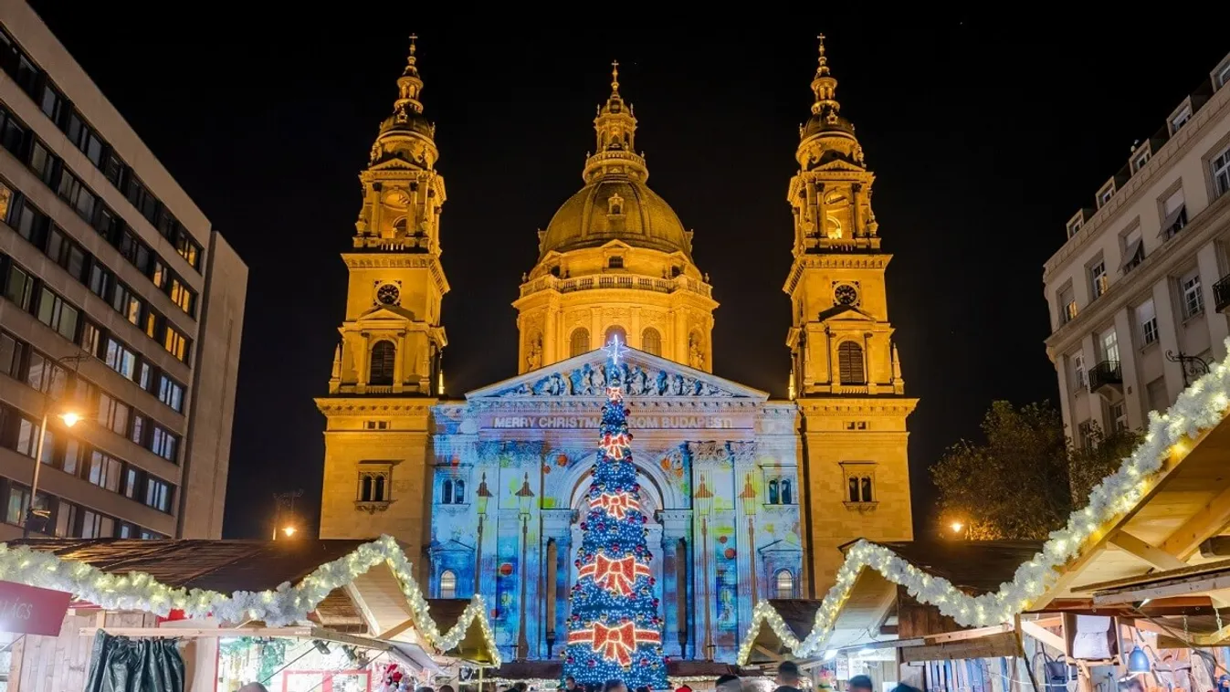 Novemberben nyit a karácsonyi vásár a Bazilika előtt /Fotó: adventbazilika.hu