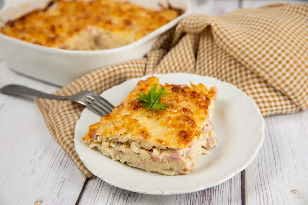 Gluténmentes sonkás rakott tészta recept