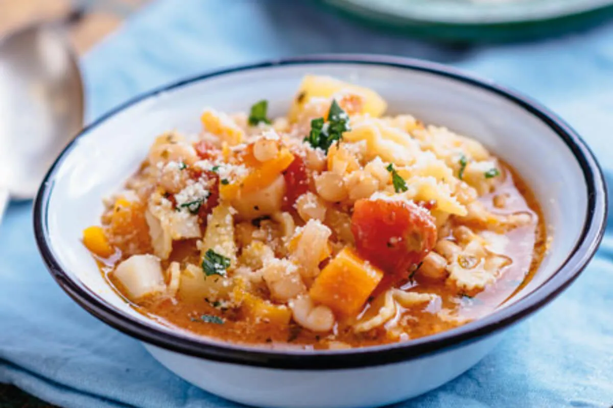 Édesburgonyás minestrone  recept