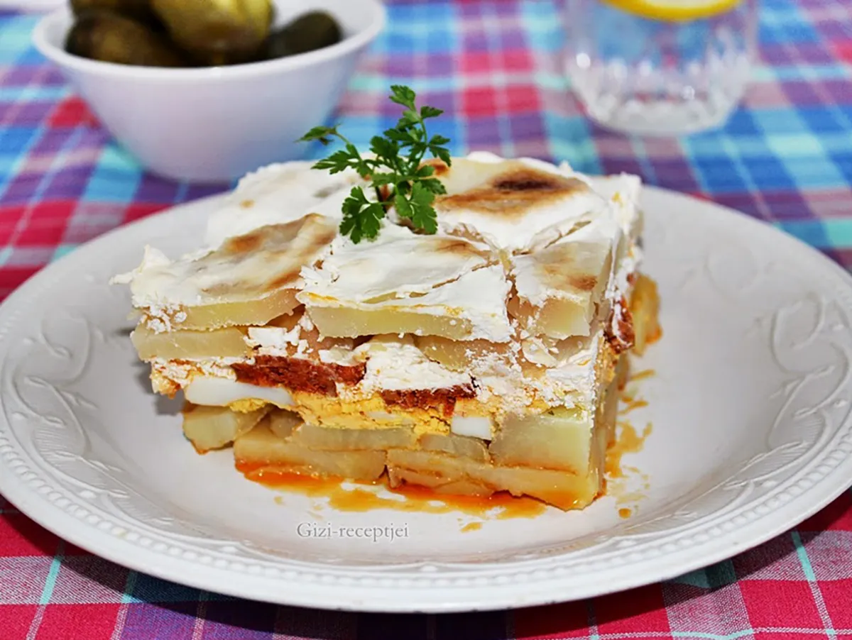 Rakott krumpli kolbásszal recept