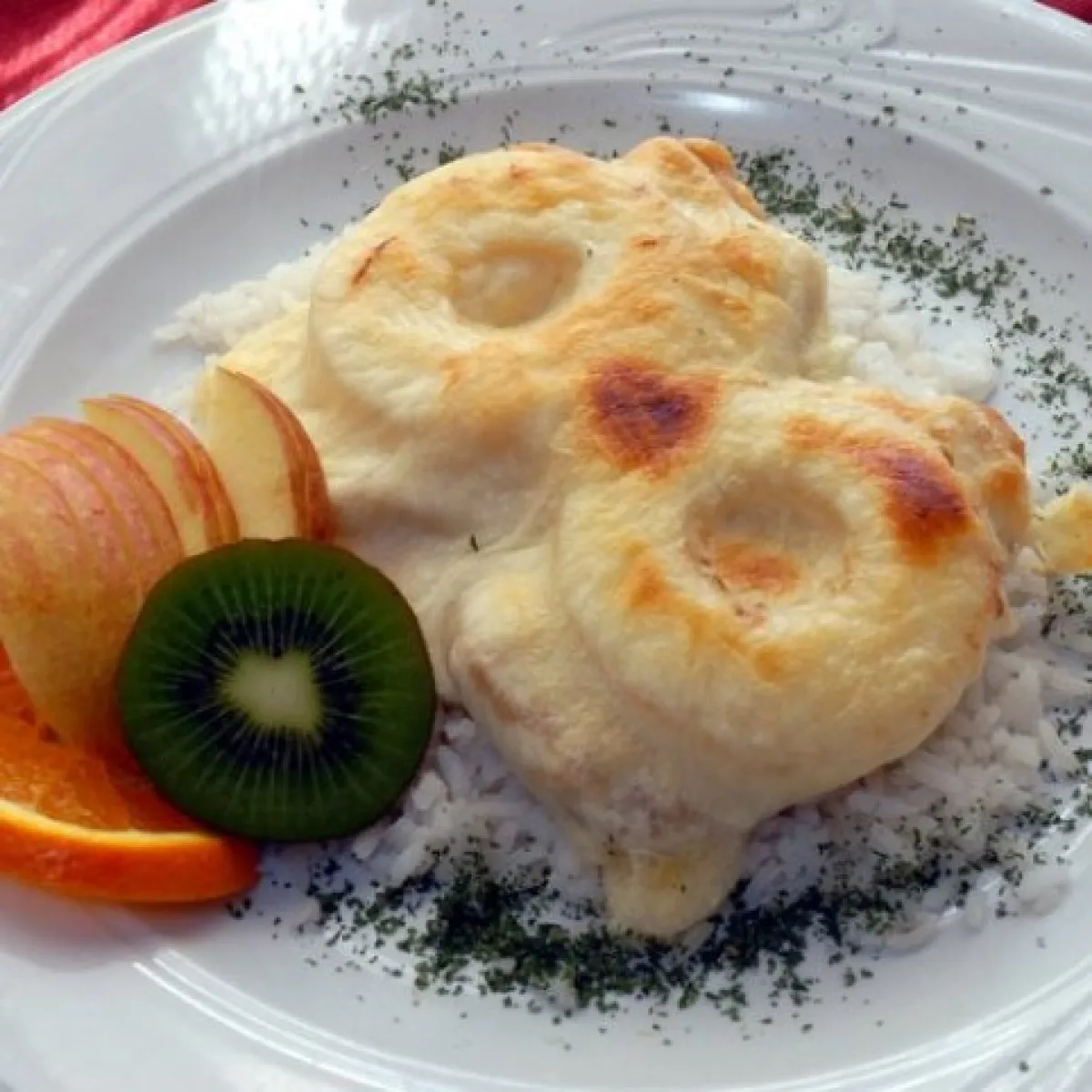 Ananászos-sajtos csirkemell recept
