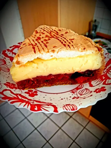 Kremes habos meggyes pite recept