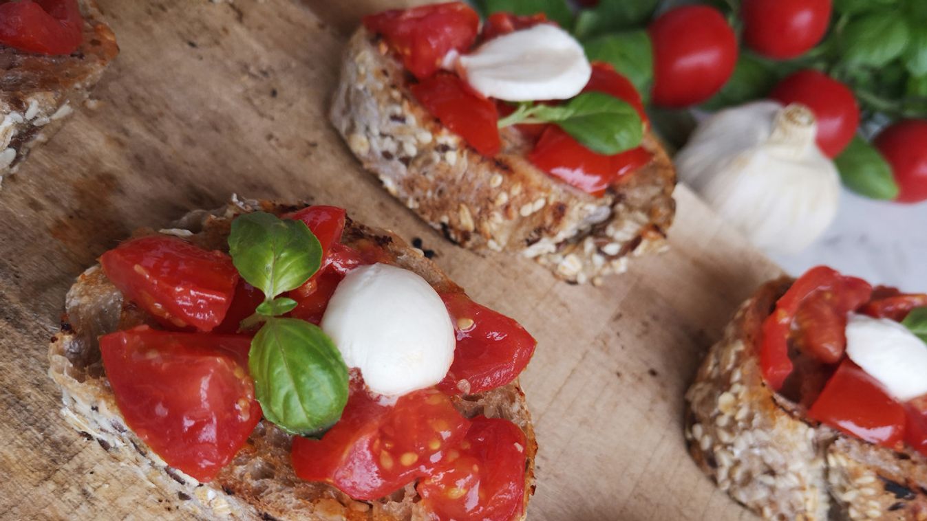 Bruschetta mozzarellával recept