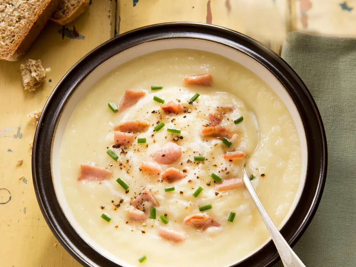 Fokhagymás zellerkrémleves szerecsendióval recept