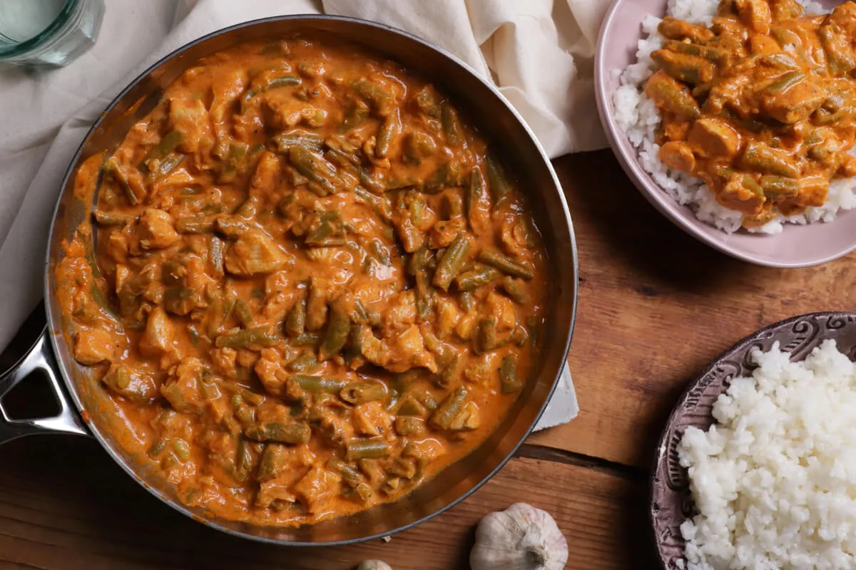 Csirkeragu zöldbabbal recept