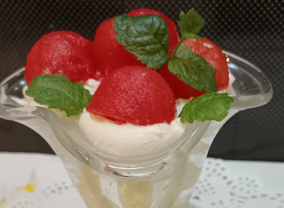 Mentás görögdinnyés pohárkrém  recept