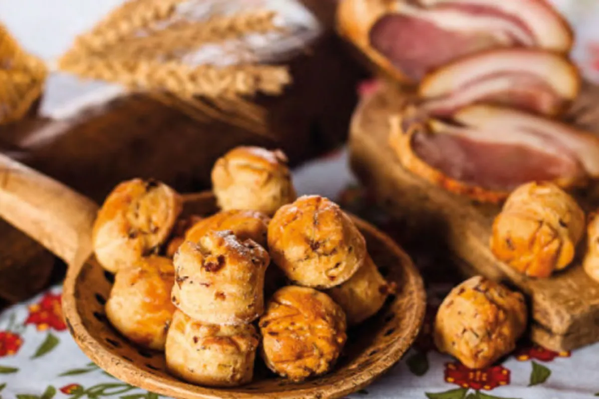 Sonkás-krumplis pogácsa recept