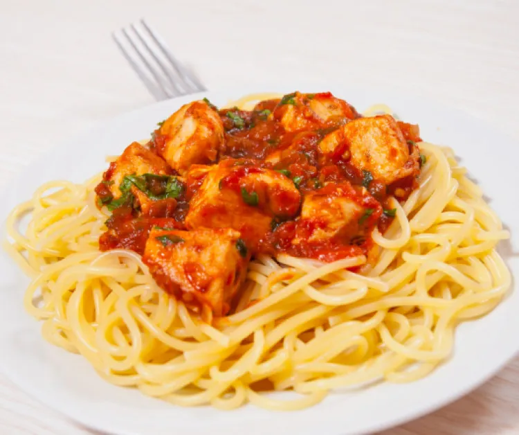 Csilis-csirkés spagetti recept