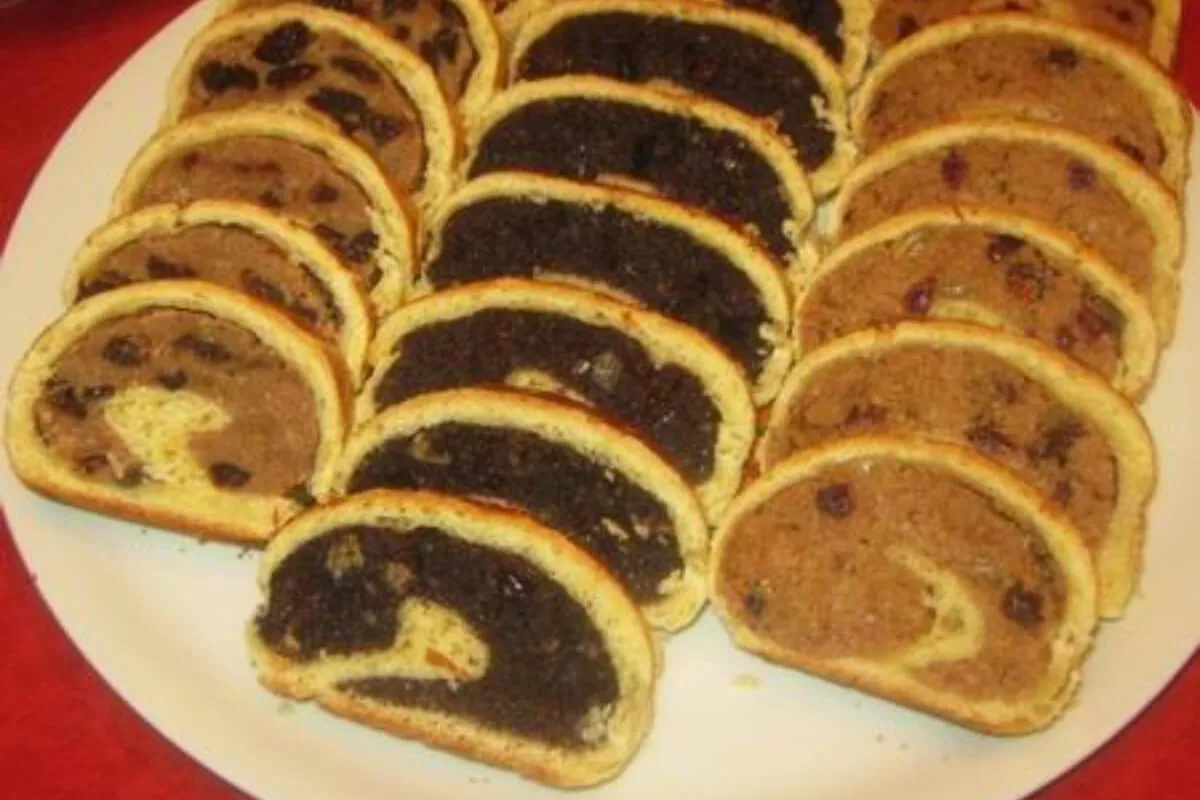 Diós, mákos és gesztenyés bejgli recept