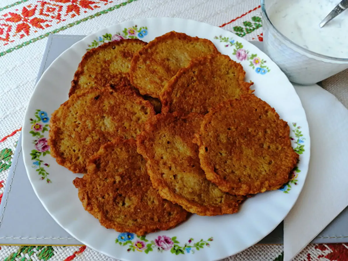 Tócsni kapros görög joghurttal recept