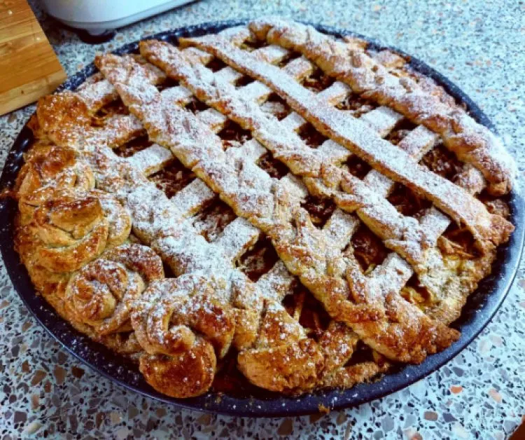 Almás-pudingos rácsos pite recept