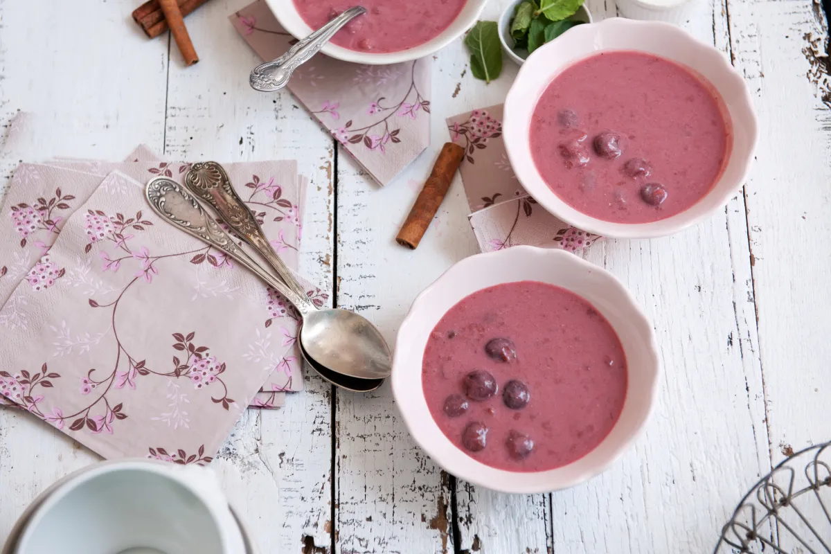 Hideg cseresznyeleves recept