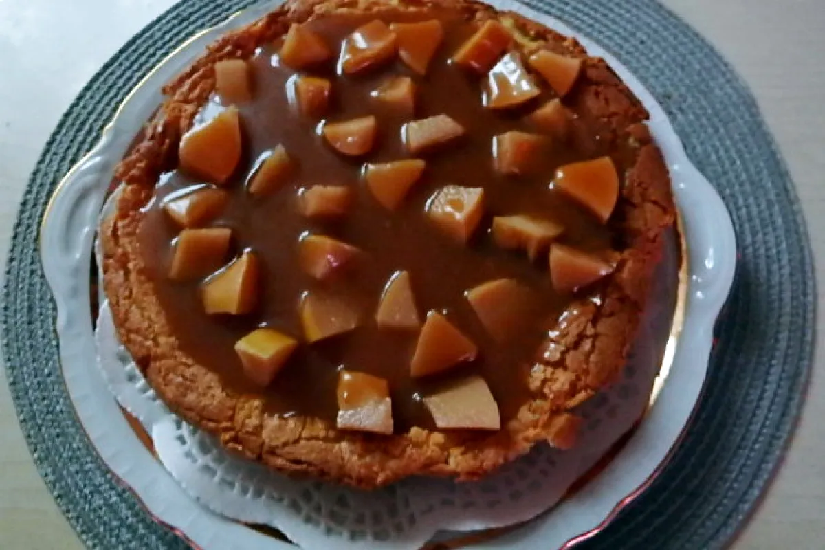 Birsalmás sajttorta sós karamellás öntettel recept