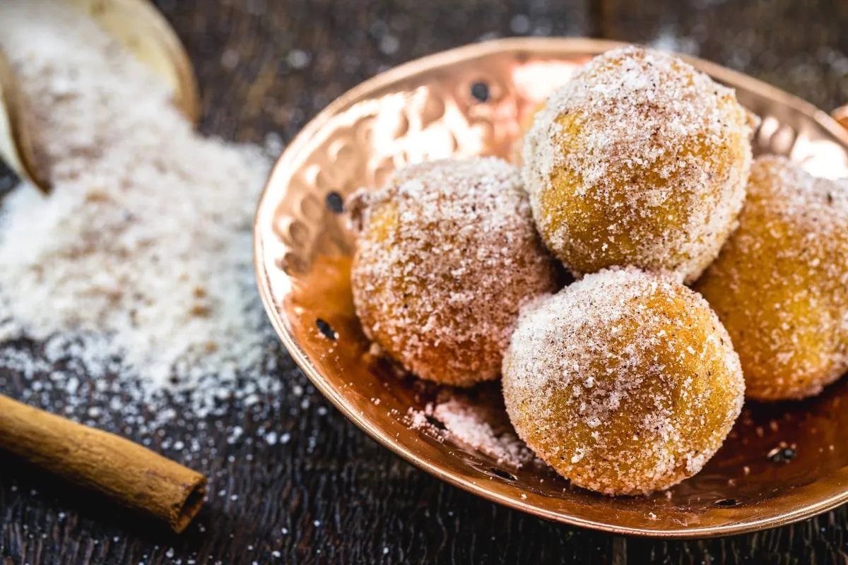 Fahéjas kekszgolyó recept