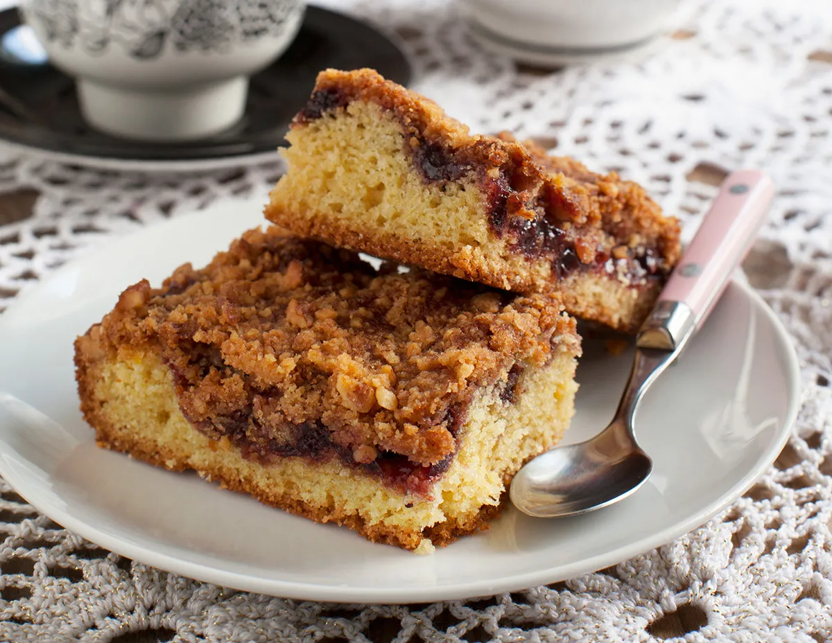 Lekváros-mogyorós kockasüti recept