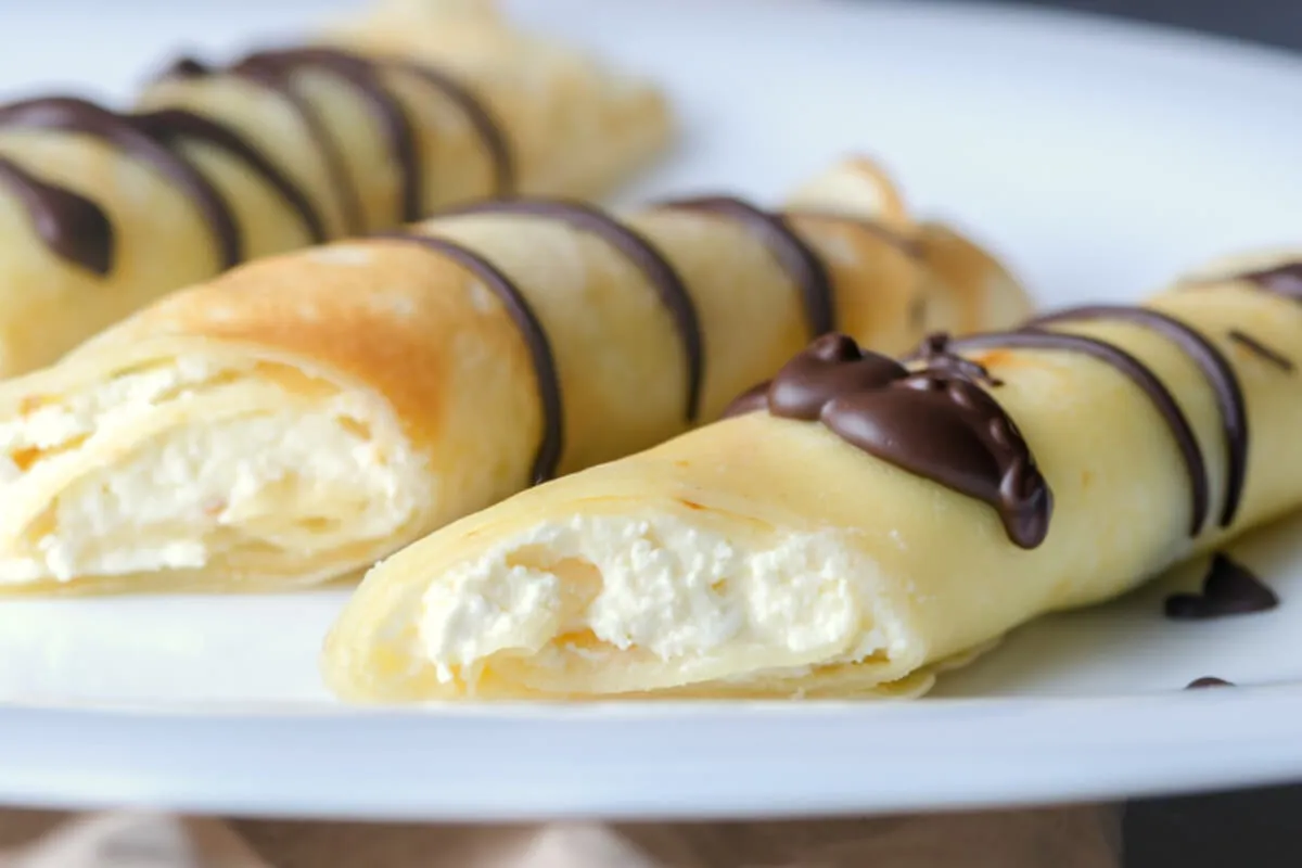 Túrós palacsinta csokiöntettel recept