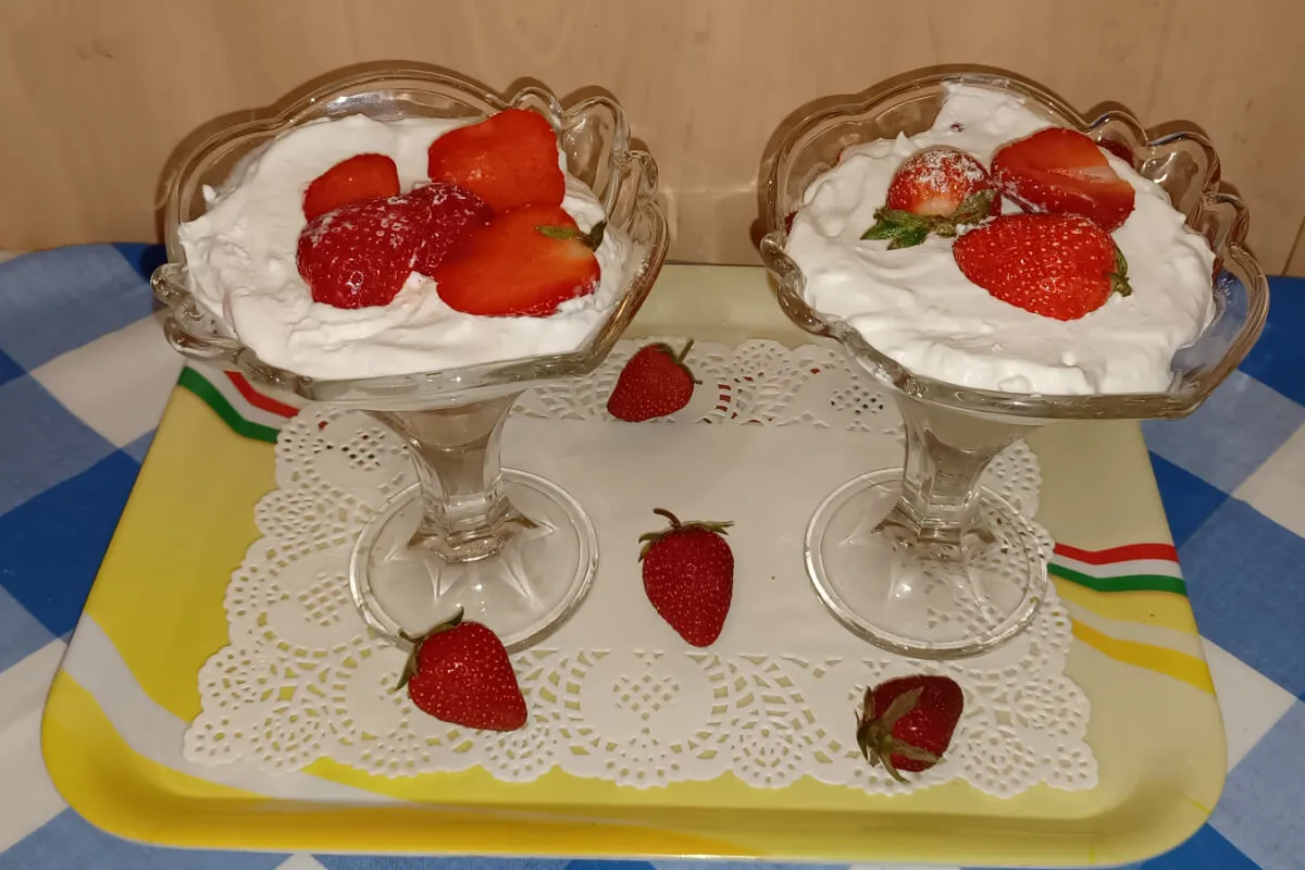 Epres-bodzás pohárkrém recept